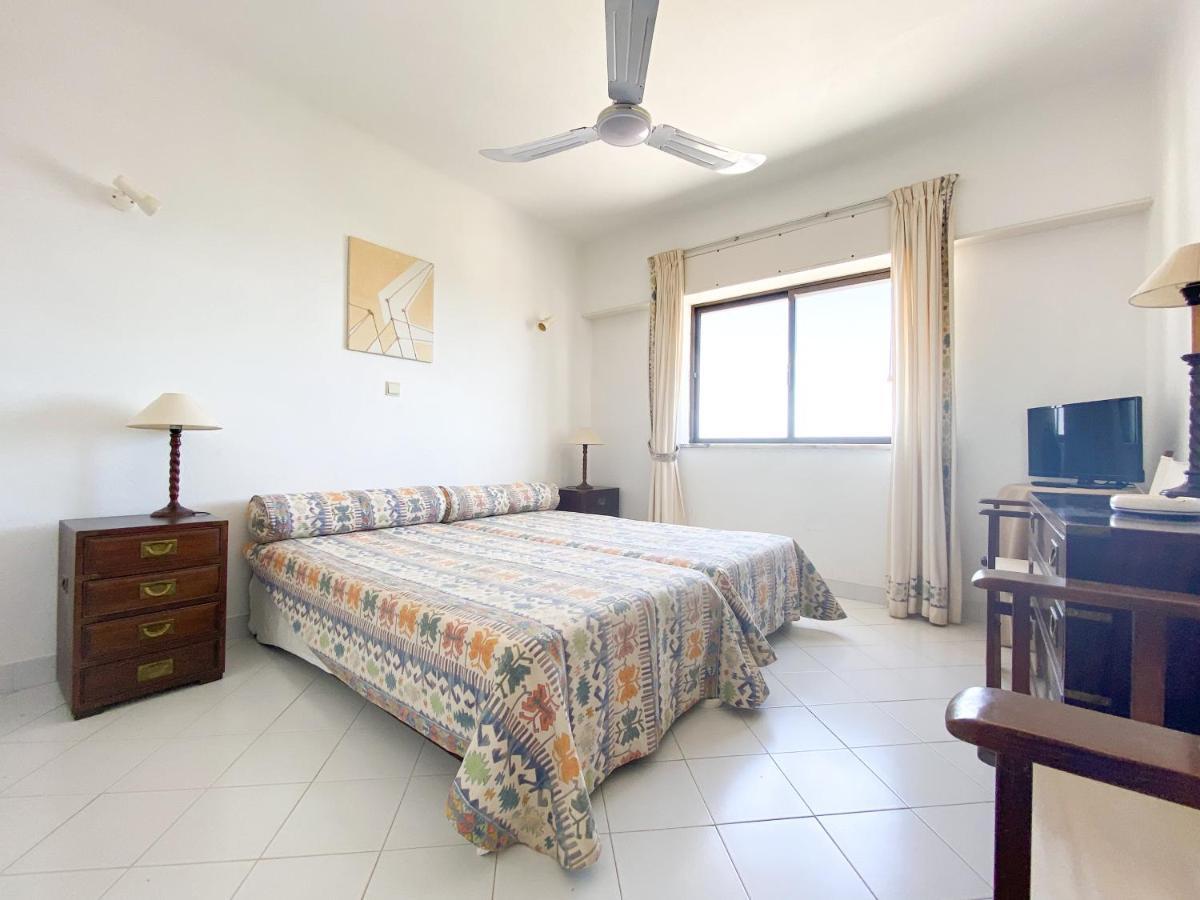 Tranquility And Sea View At Meia Praia #1867 Lagos Buitenkant foto